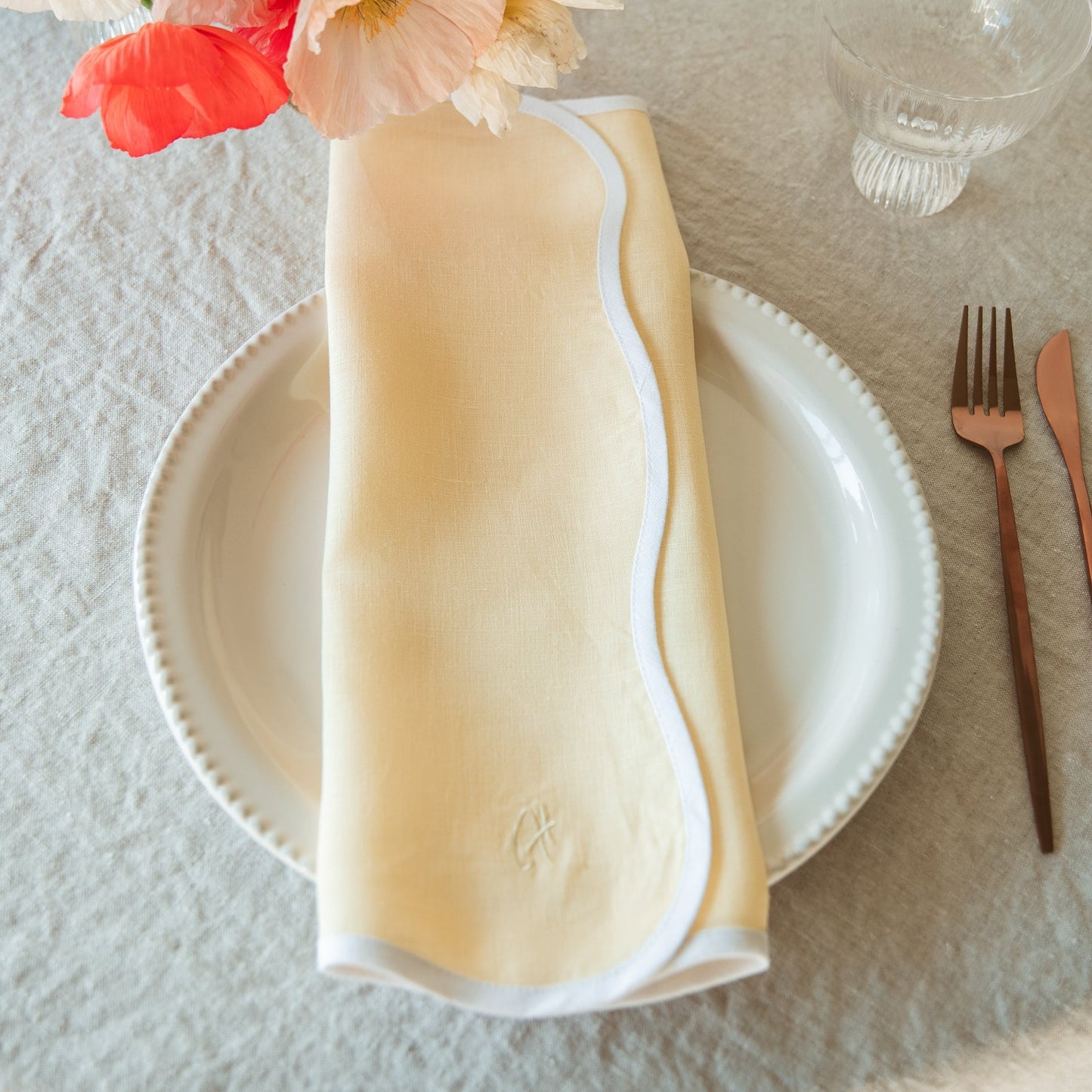 Butter Wave Linen Napkin (Set of 4)